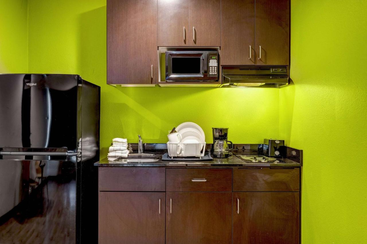 สตูดิโอ 6 พอร์ตแลนด์ โอเรกอน Hotel ภายนอก รูปภาพ