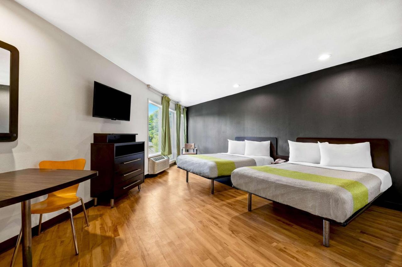 สตูดิโอ 6 พอร์ตแลนด์ โอเรกอน Hotel ภายนอก รูปภาพ